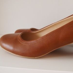 Brown shoes 3 for $30- Add to bundle